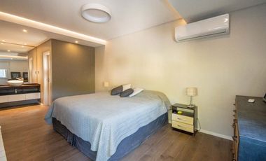 Venta Casa en Country Los Molinos