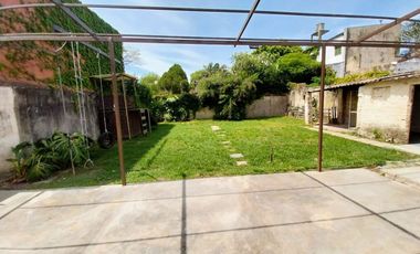 VENTA CASA 4 AMB CON PATIO Y COCHERA QUILMES