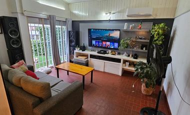 VENTA CASA + DEPTO EN VILLA CARLOS PAZ B LA CUESTA