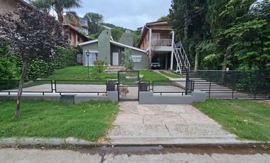 VENTA CASA + DEPTO EN VILLA CARLOS PAZ B LA CUESTA