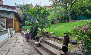VENTA CASA + DEPTO EN VILLA CARLOS PAZ B LA CUESTA