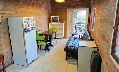 VENTA CASA + DEPTO EN VILLA CARLOS PAZ B LA CUESTA