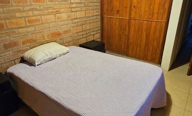 VENTA CASA + DEPTO EN VILLA CARLOS PAZ B LA CUESTA