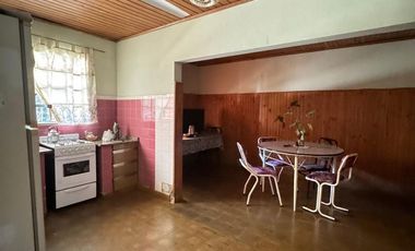 VENTA CASA ANTIGUA CON GRAN TERRENO APTA CREDITO