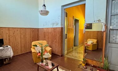 VENTA CASA ANTIGUA CON GRAN TERRENO APTA CREDITO