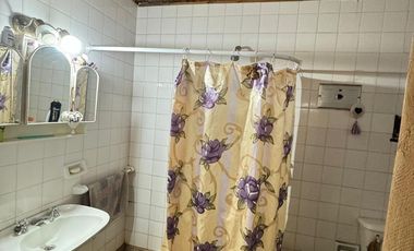 VENTA CASA ANTIGUA CON GRAN TERRENO APTA CREDITO
