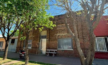 VENTA CASA ANTIGUA CON GRAN TERRENO APTA CREDITO