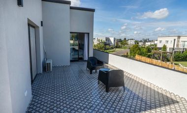 VENTA CASA 5 AMBIENTES SAN RAMON - PILAR DEL ESTE