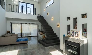 VENTA CASA 5 AMBIENTES SAN RAMON - PILAR DEL ESTE