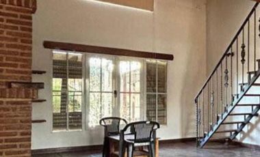 VENTA CASA CON PISCINA Y PARQUE EN NAVARRO