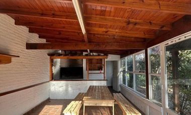 VENTA CASA CON PISCINA Y PARQUE EN NAVARRO