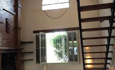VENTA CASA CON PISCINA Y PARQUE EN NAVARRO