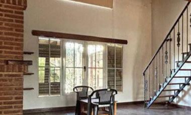 VENTA QUINTA CON PISCINA Y PARQUE EN NAVARRO