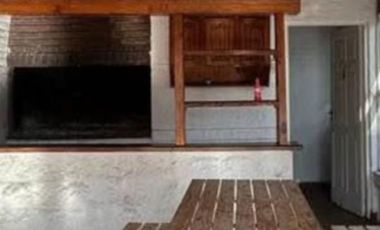VENTA QUINTA CON PISCINA Y PARQUE EN NAVARRO