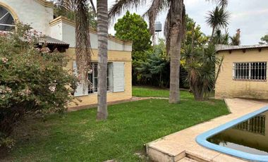 VENTA QUINTA CON PISCINA Y PARQUE EN NAVARRO