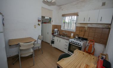 VENTA CASA 4 AMB JOSE LEON SUAREZ FINANCIADA
