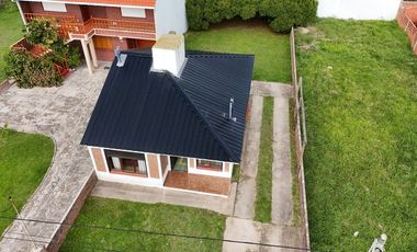 VENTA CHALET SANTA CLARA  A METROS DEL MAR