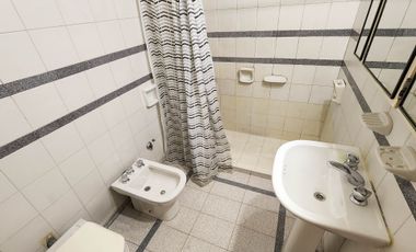 Se vende departamento de 3 dormitorios mas cochera