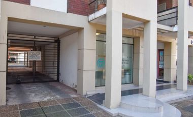 Se vende departamento de 3 dormitorios mas cochera