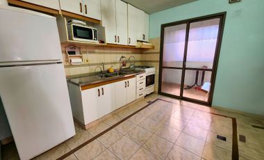 Se vende departamento de 3 dormitorios mas cochera