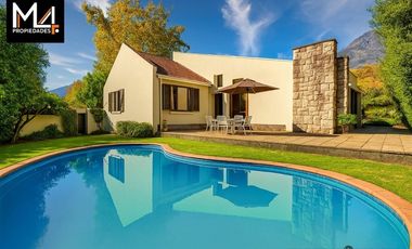 Casa en Venta en Colegio San Benito