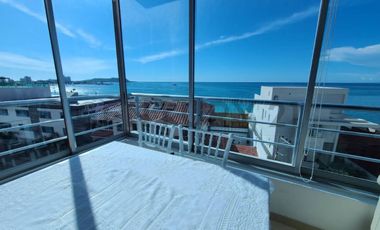 Venta Departamento Amoblado con Vista al Mar en Edificio Ana Capri, Salinas