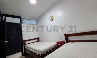 Venta Departamento Amoblado con Vista al Mar en Edificio Ana Capri, Salinas