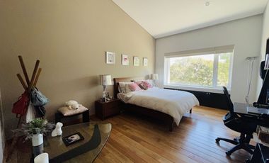 Muy buena casa en renta en condominio en Bosques