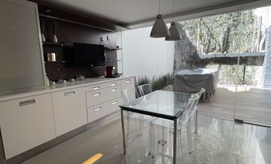 Muy buena casa en renta en condominio en Bosques