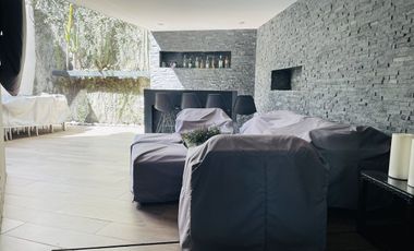 Muy buena casa en renta en condominio en Bosques