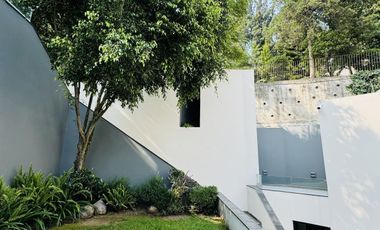 Excelente casa en renta en la Herradura.