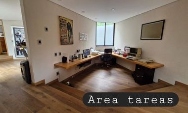 Excelente casa en renta en la Herradura.