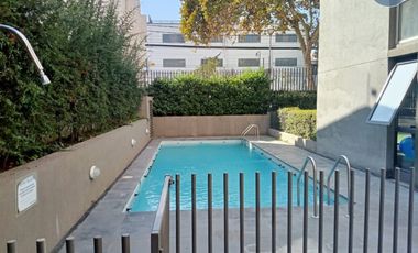 Arriendo de exclusivo departamento 2D 1 B+Estacionamiento.