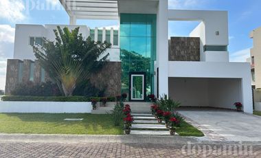 Casa en Fraccionamiento Lagunas de Miralta