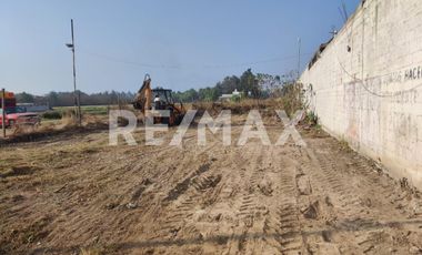 SE RENTA TERRENO - (3)