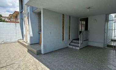 CASA EN VENTA EN RESIDENCIAL FLORIDA, MONTERREY