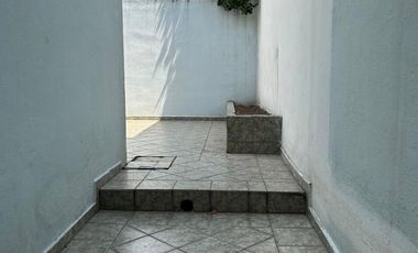 CASA EN VENTA EN RESIDENCIAL FLORIDA, MONTERREY
