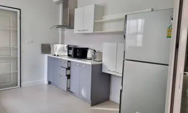 Corner unit house for rent and sale near by
