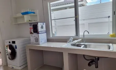 Corner unit house for rent and sale near by