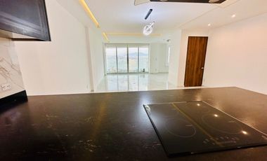 ESTRENA DEPARTAMENTO EN VENTA CON VISTA AL LAGO EN JURIQUILLA