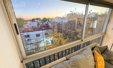 Venta PH Villa Urquiza Frente 3 ambientes Cochera 4 pisos