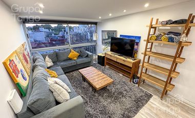 Venta PH Villa Urquiza Frente 3 ambientes Cochera 4 pisos
