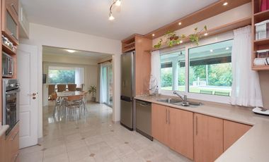 Casa Amoblada en Alquiler Anual en Santa Barbara!