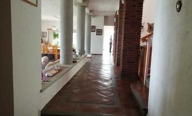 OPORTUNIDAD!! ESTUPENDA CASA A LA VENTA  EN 