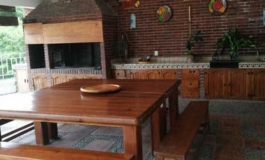 OPORTUNIDAD!! ESTUPENDA CASA A LA VENTA  EN 