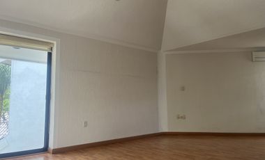 Casa en Renta en Jardines del campestre