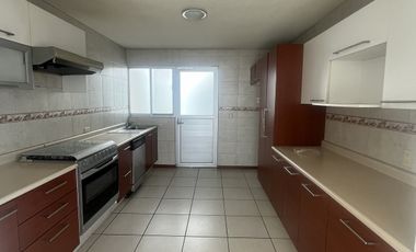 Casa en Renta en Lomas de Gran Jardín