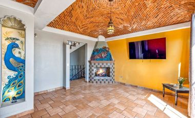 Casa en Venta en San Miguel – Rooftop, Garaje y a 15 Minutos del Centro