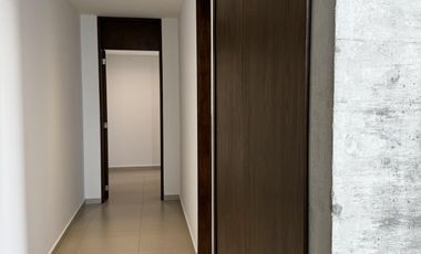 CASA CON ALBERCA Y PANELES VENTA/RENTA EN LOMAS DEL SOL