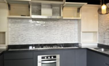 CASA CON ALBERCA Y PANELES VENTA/RENTA EN LOMAS DEL SOL